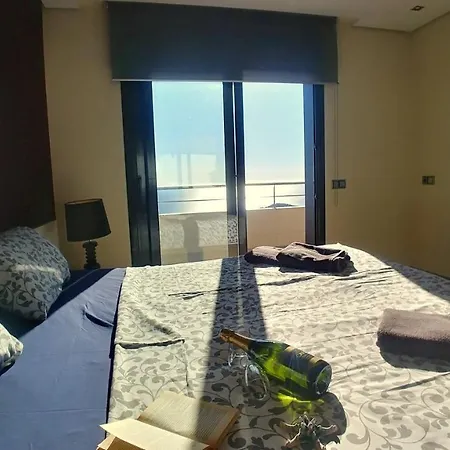 Sleeps 11 Pool Air Con Wifi