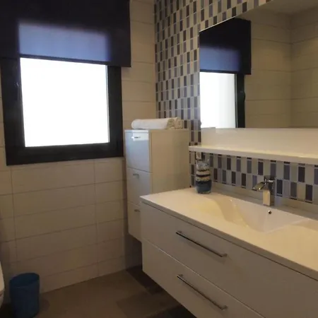 Sleeps 11 Pool Air Con Wifi Вілла *