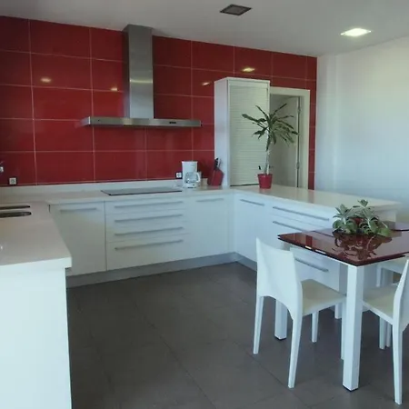 Sleeps 11 Pool Air Con Wifi Lloret de Mar